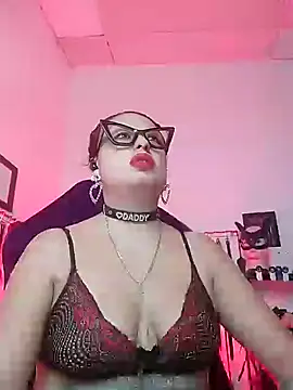 Snapshot of slave_Rubi chatting on July 14, 2:27 am slave Rubi online show from July 14, 2:27 am