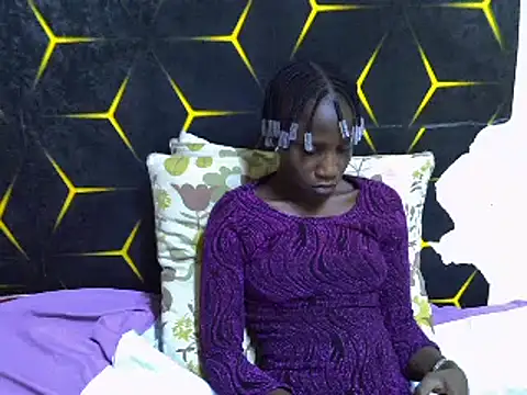 Snapshot of Spicey_diana chatting on February 8, 6:12 pm Spicey diana online show from February 8, 6:12 pm