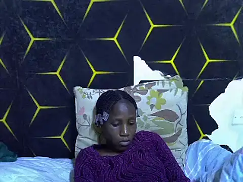 Snapshot of Spicey_diana chatting on February 11, 2:13 pm Spicey diana online show from February 11, 2:13 pm