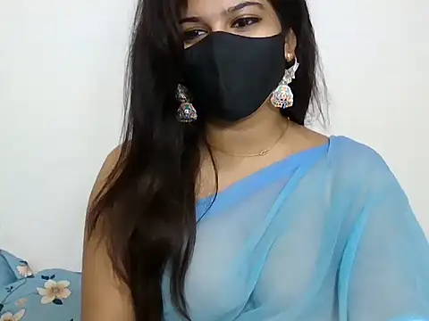 Snapshot of sparkling_queen chatting on January 23, 3:26 am sparkling queen online show from January 23, 3:26 am