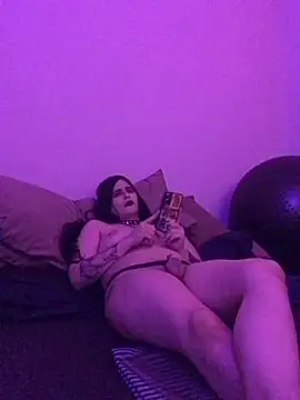 kinkstar5 online show from May 4, 9:38 am