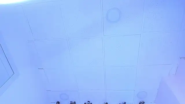 Snapshot of SophieHill_gh chatting on March 9, 10:30 pm SophieHill gh online show from March 9, 10:30 pm