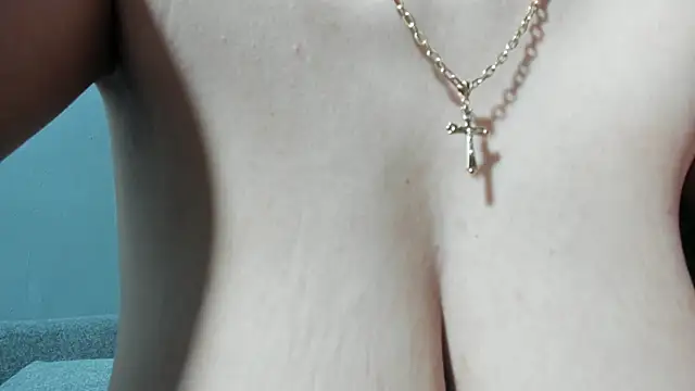 SexxyMeriem online show from December 5, 8:12 am