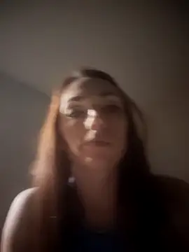 Snapshot of Genevieve143 chatting on October 13, 2:00 am Genevieve143 online show from October 13, 2:00 am