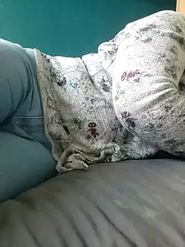 cruellaculdenfer67 online show from April 13, 11:59 am