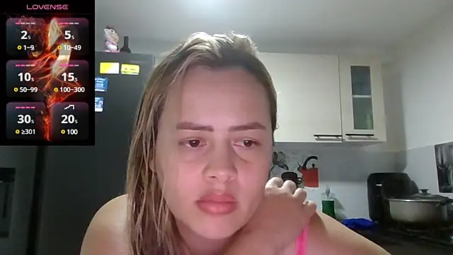 Snapshot of saramartinez1000 chatting on February 21, 2:50 am saramartinez1000 online show from February 21, 2:50 am