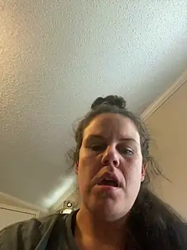 velvetta  online show from December 28, 8:36 pm