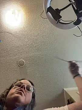 velvetta  online show from October 30, 5:57 pm