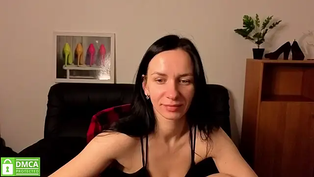 annakillianox online show from April 24, 5:32 am