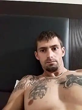 Snapshot of savhorseridecwby chatting on December 18, 5:48 am savhorseridecwby online show from December 18, 5:48 am