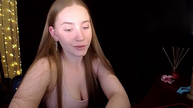 Snapshot of SindiWatsoon chatting on May 18, 3:29 pm SindiWatsoon online show from May 18, 3:29 pm