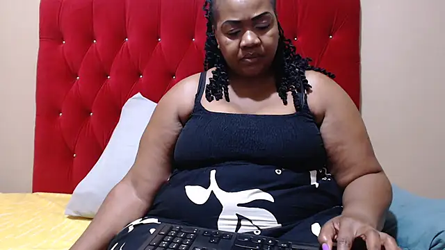 MIGHTYASSS online show from April 15, 7:59 am