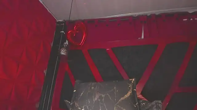 Taylor-hardcore online show from October 22, 2:39 pm