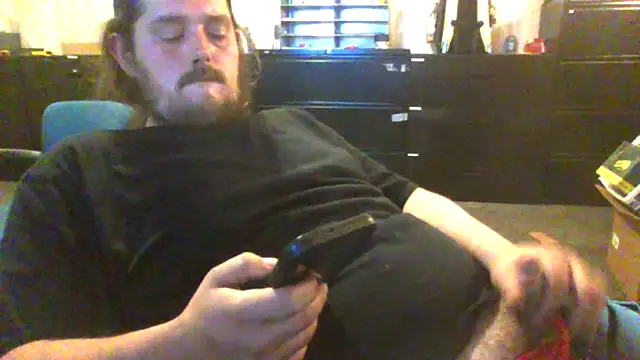 Snapshot of daddysmalldick502 chatting on May 30, 4:26 pm daddysmalldick502 online show from May 30, 4:26 pm