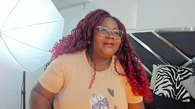 Snapshot of BritannyJhonsons chatting on October 1, 8:37 pm BritannyJhonsons online show from October 1, 8:37 pm