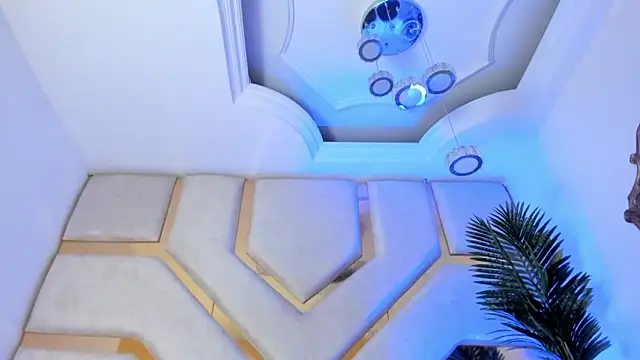 AilynMiller online show from January 18, 12:35 am