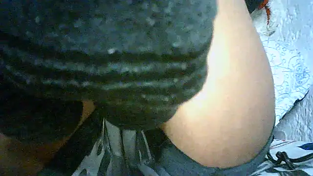 Snapshot of Bellabeltrann chatting on January 4, 10:49 am Bellabeltrann online show from January 4, 10:49 am