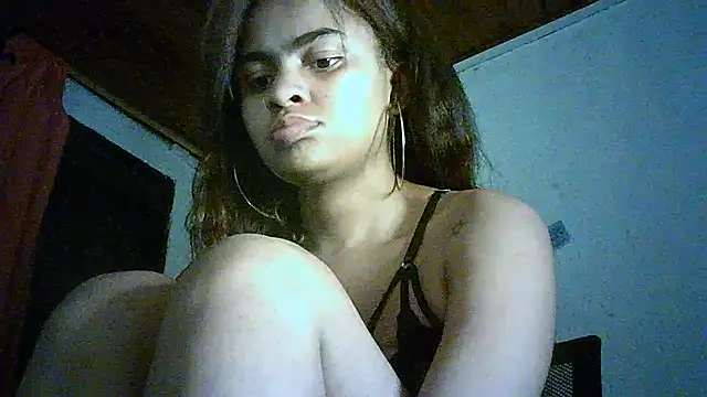 Snapshot of Bellabeltrann chatting on January 23, 7:43 am Bellabeltrann online show from January 23, 7:43 am