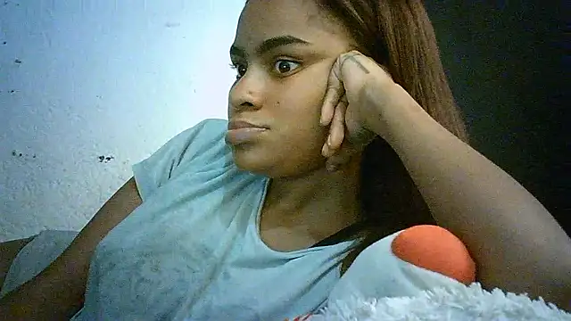 Snapshot of Bellabeltrann chatting on September 13, 3:50 am Bellabeltrann online show from September 13, 3:50 am