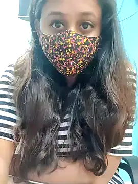 Snapshot of Natasha-143 chatting on February 7, 7:38 pm Natasha-143 online show from February 7, 7:38 pm