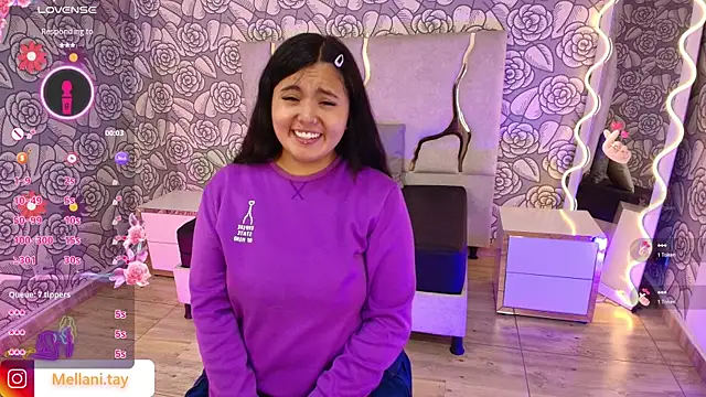 Snapshot of Mellani_tay chatting on February 6, 3:06 am Mellani tay online show from February 6, 3:06 am