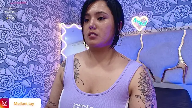 Snapshot of Mellani_tay chatting on March 7, 9:51 am Mellani tay online show from March 7, 9:51 am