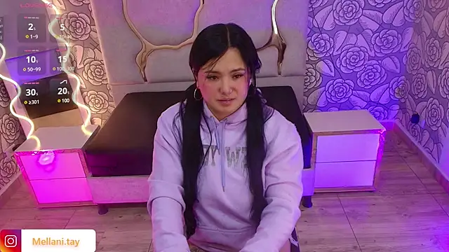 Snapshot of Mellani_tay chatting on March 16, 3:14 am Mellani tay online show from March 16, 3:14 am