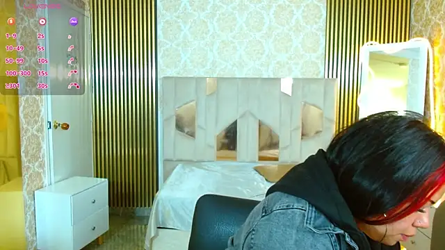 martinna tay online show from October 2, 3:24 am