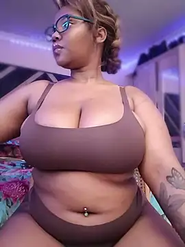 Spotty Coochie online show from June 19, 10:24 pm