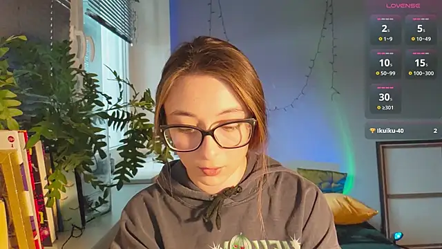 Snapshot of monlight__dana chatting on January 6, 8:14 am monlight  dana online show from January 6, 8:14 am