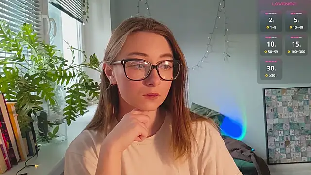 Snapshot of monlight__dana chatting on January 16, 12:53 pm monlight  dana online show from January 16, 12:53 pm