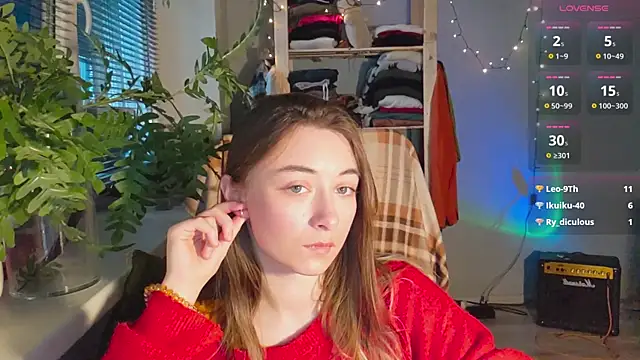 Snapshot of monlight__dana chatting on February 7, 2:58 pm monlight  dana online show from February 7, 2:58 pm