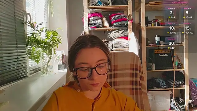 Snapshot of monlight__dana chatting on March 9, 12:53 pm monlight  dana online show from March 9, 12:53 pm