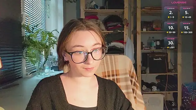 Snapshot of monlight__dana chatting on March 12, 12:57 pm monlight  dana online show from March 12, 12:57 pm