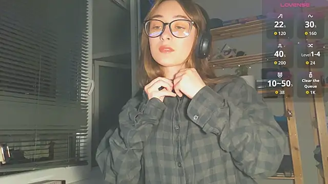 Snapshot of monlight__dana chatting on September 29, 9:19 pm monlight  dana online show from September 29, 9:19 pm