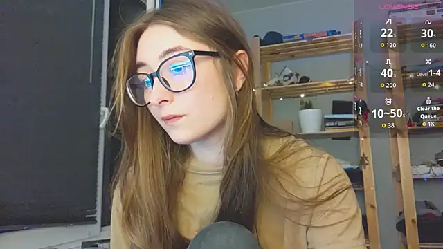 Snapshot of monlight__dana chatting on October 2, 8:27 pm monlight  dana online show from October 2, 8:27 pm