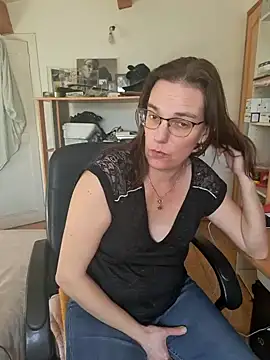 SpiceLea online show from February 4, 2:53 pm