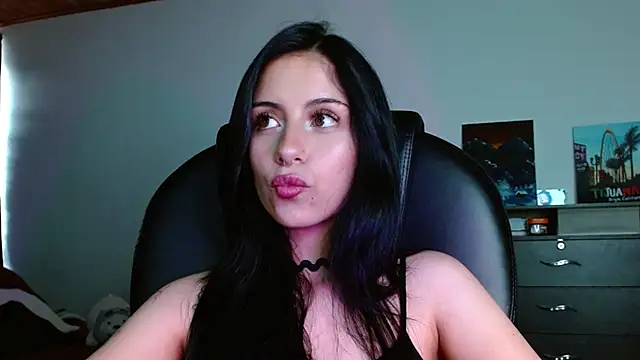 Ary Pieerce online show from November 20, 8:30 pm