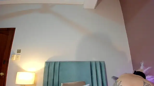 AlissaNix online show from February 25, 12:31 am