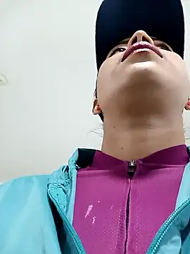  andrea30 online show from January 13, 11:48 am