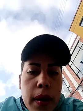  andrea30 online show from April 14, 12:00 pm