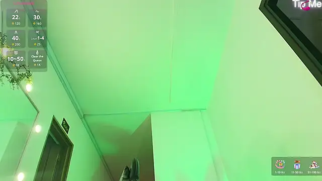 Samara Hillss online show from October 31, 1:12 pm