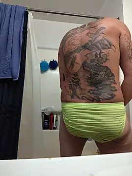 Snapshot of ROCKHARDDADDY86 chatting on July 5, 6:31 am ROCKHARDDADDY86 online show from July 5, 6:31 am