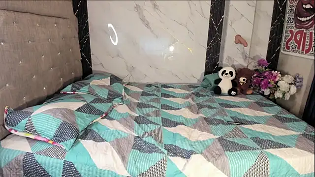 tattys sexy online show from April 18, 7:01 am