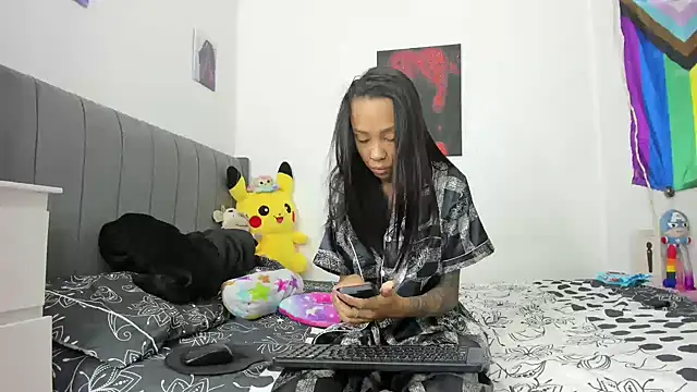 Snapshot of Laizasamantha2 chatting on January 14, 2:00 pm Laizasamantha2 online show from January 14, 2:00 pm