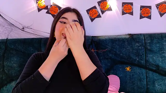 AgathaLynx online show from October 30, 10:38 am