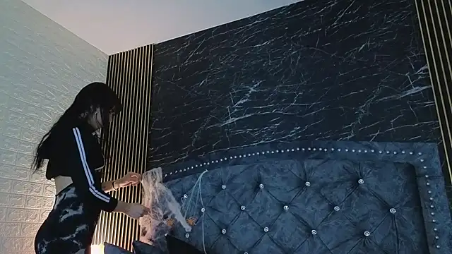 diosagolden online show from November 2, 9:06 pm