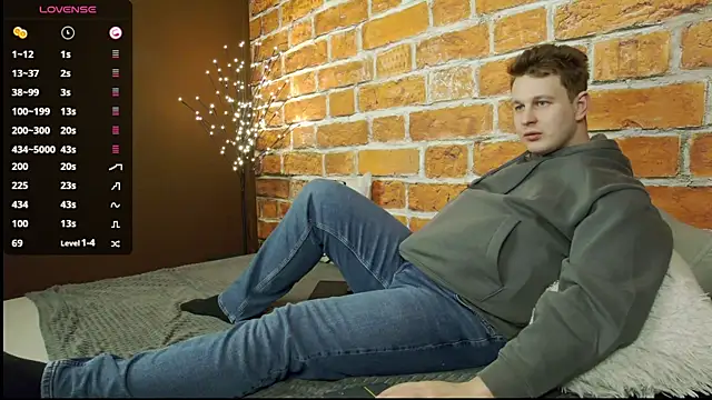 charlie smiley online show from December 21, 6:48 pm