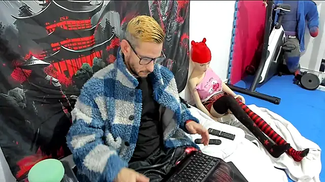 Samurayjiu online show from December 22, 1:30 pm