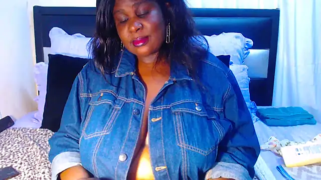 DARKBUSTY030 online show from March 25, 6:03 pm